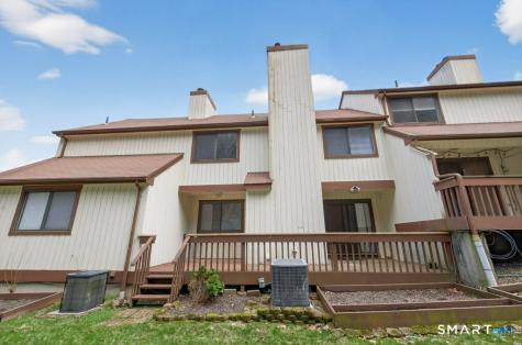 175 Beacon Hill Common Beacon Falls CT 06403