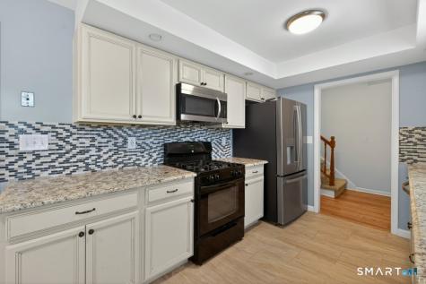175 Beacon Hill Common Beacon Falls CT 06403