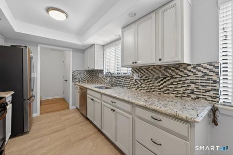 175 Beacon Hill Common Beacon Falls CT 06403
