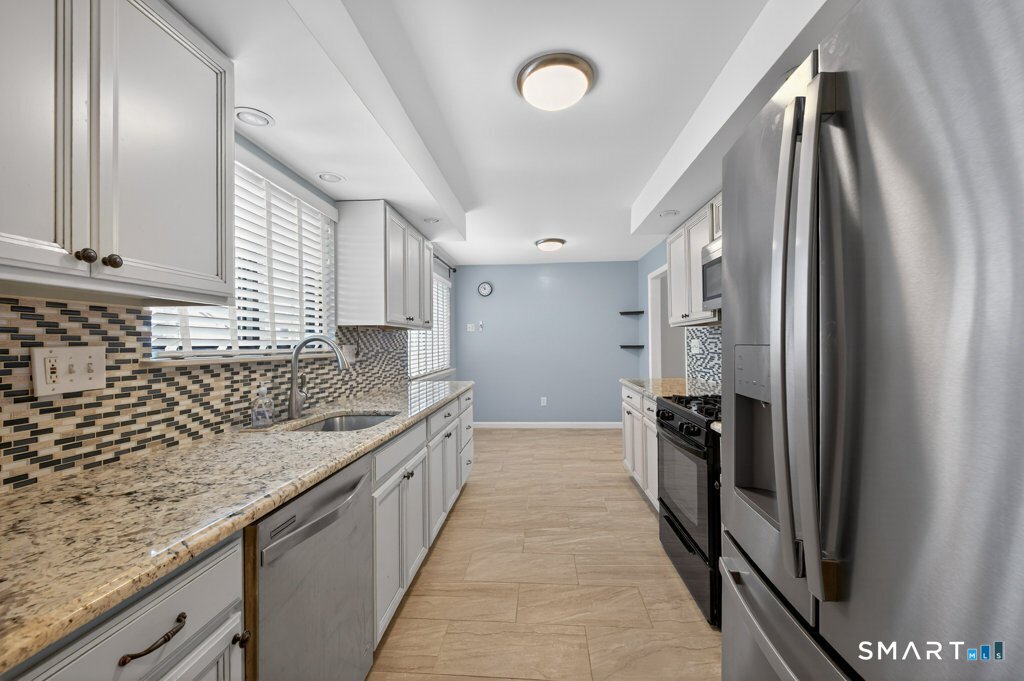 175 Beacon Hill Common Beacon Falls CT 06403