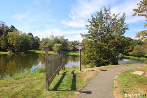 315 Heritage Village Southbury CT 06488