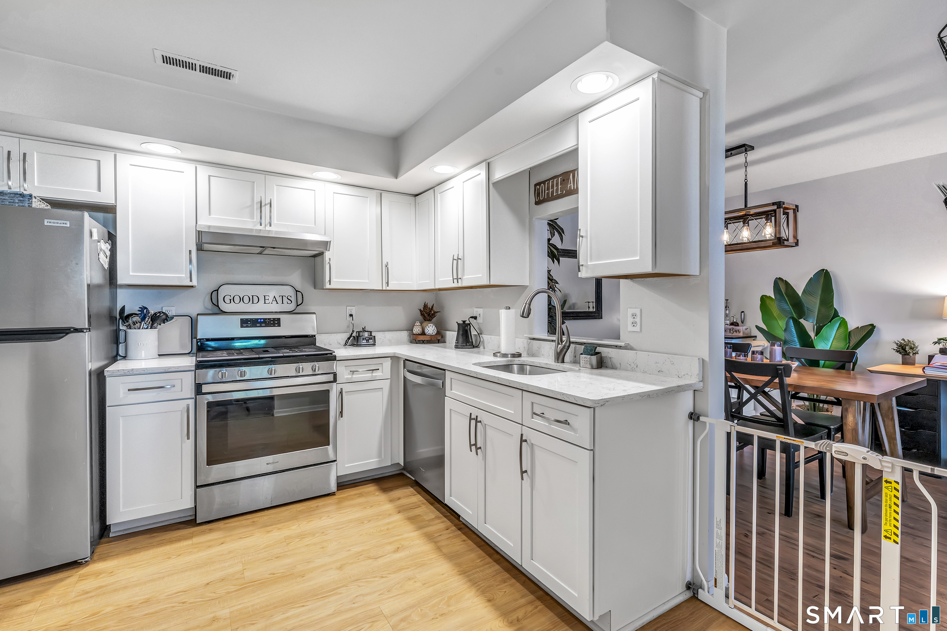 18 Woodhill Road Milford CT 06461