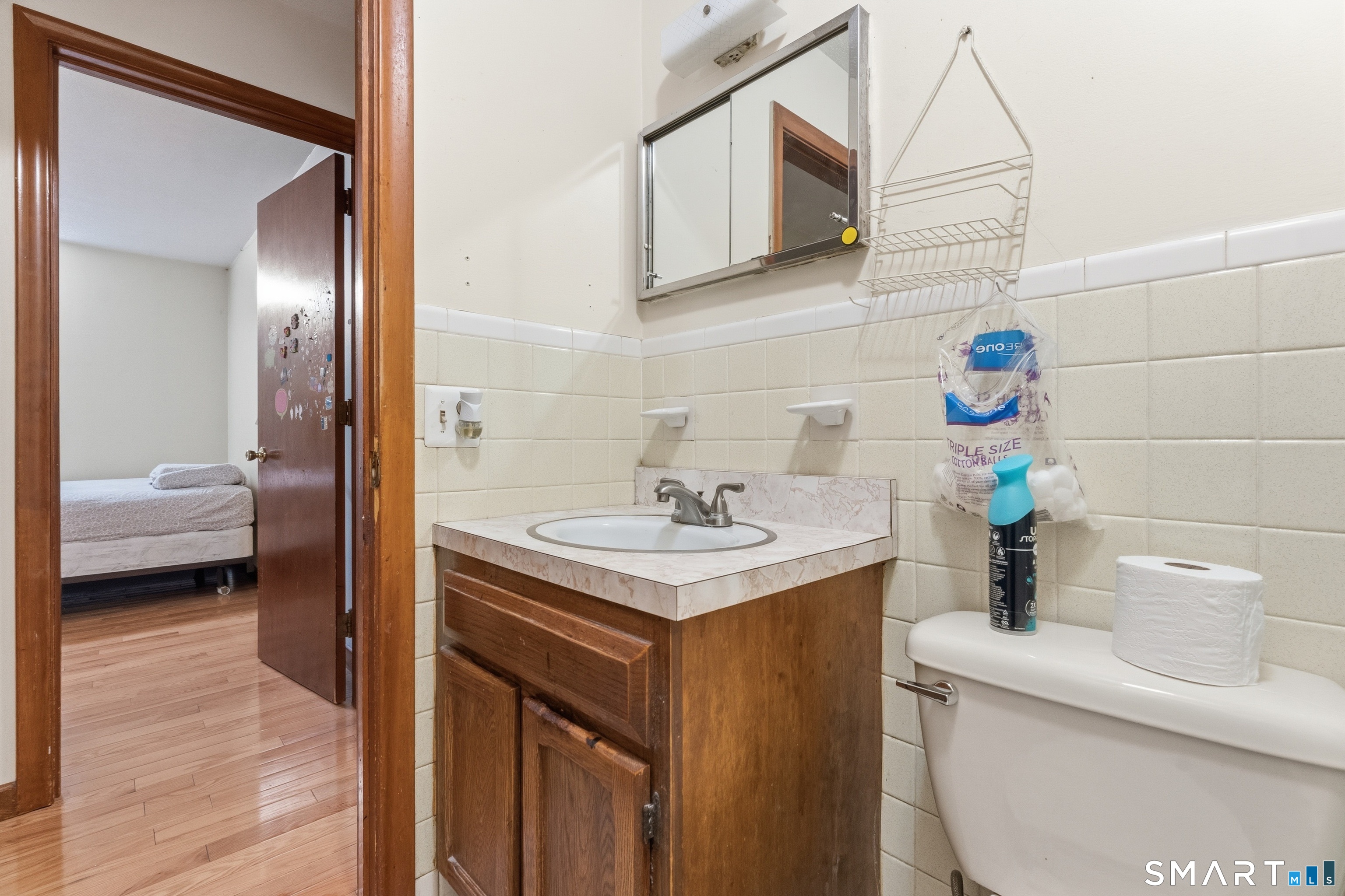 27 Thompson Road Manchester CT 06040