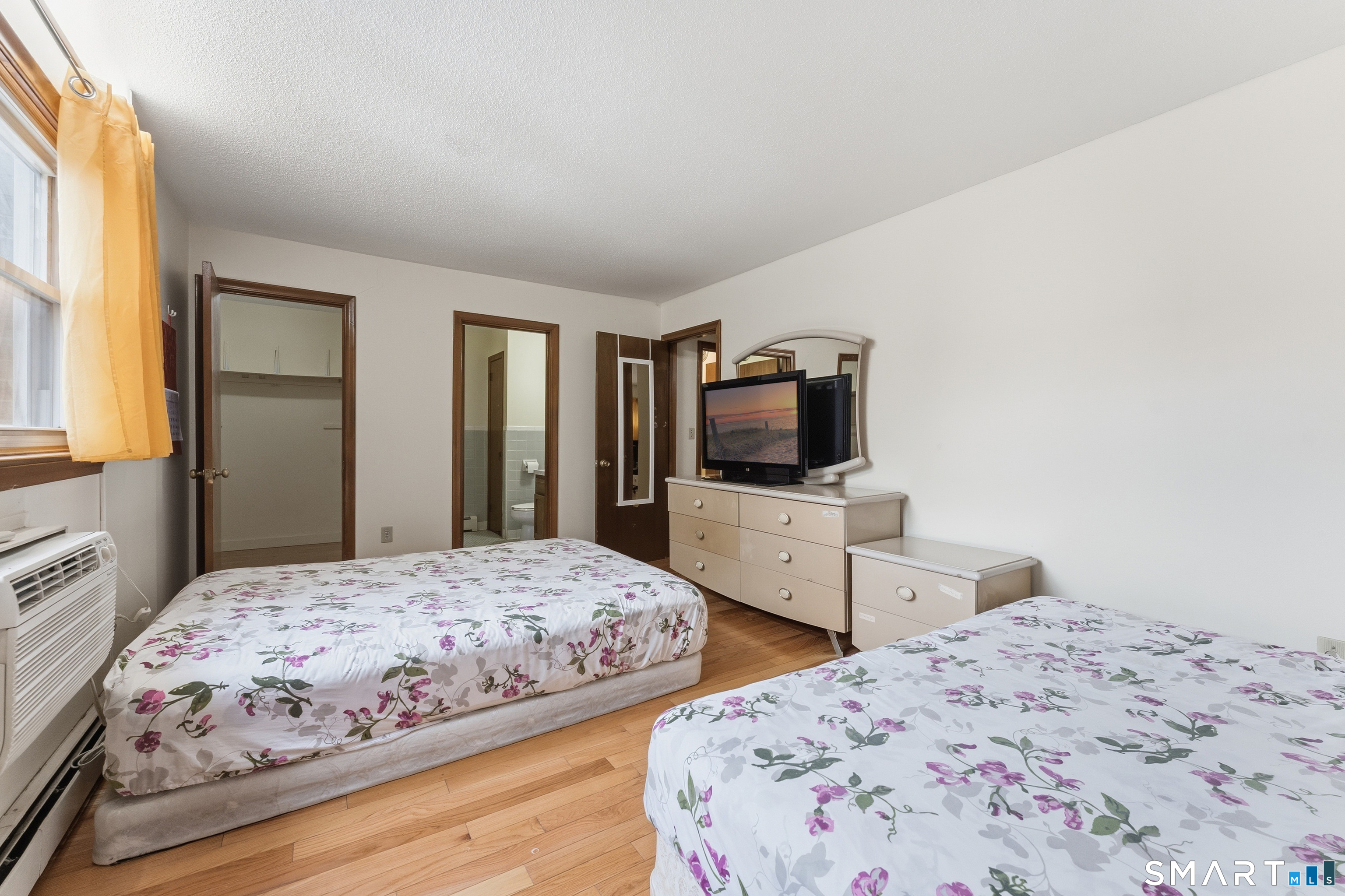 27 Thompson Road Manchester CT 06040