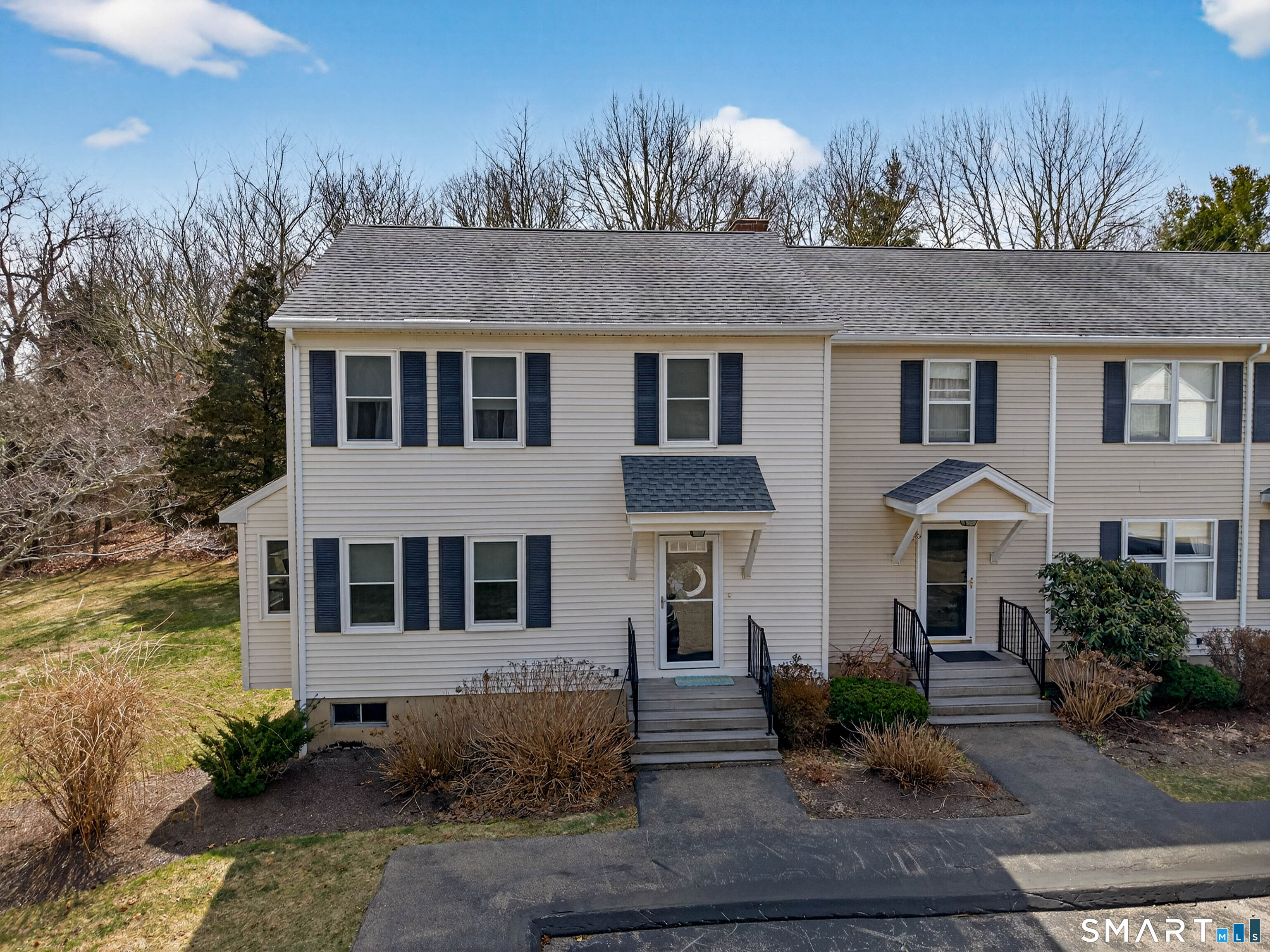 10 Castle Meadow Drive Stonington CT 06379