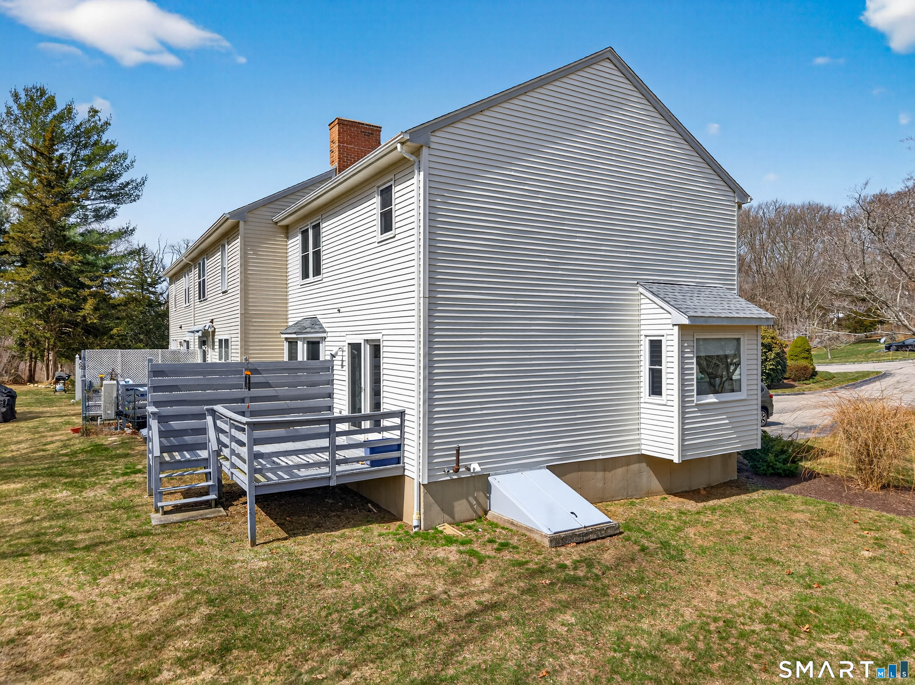 10 Castle Meadow Drive Stonington CT 06379