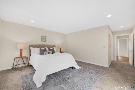4 Carriage Drive Simsbury CT 06070