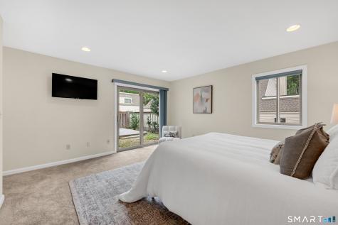 4 Carriage Drive Simsbury CT 06070