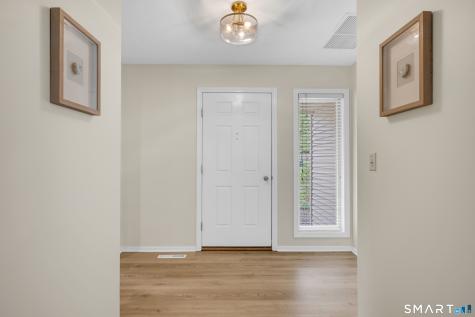 4 Carriage Drive Simsbury CT 06070