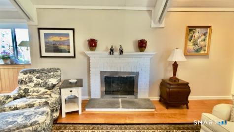 252 Agawam Drive Stratford CT 06614