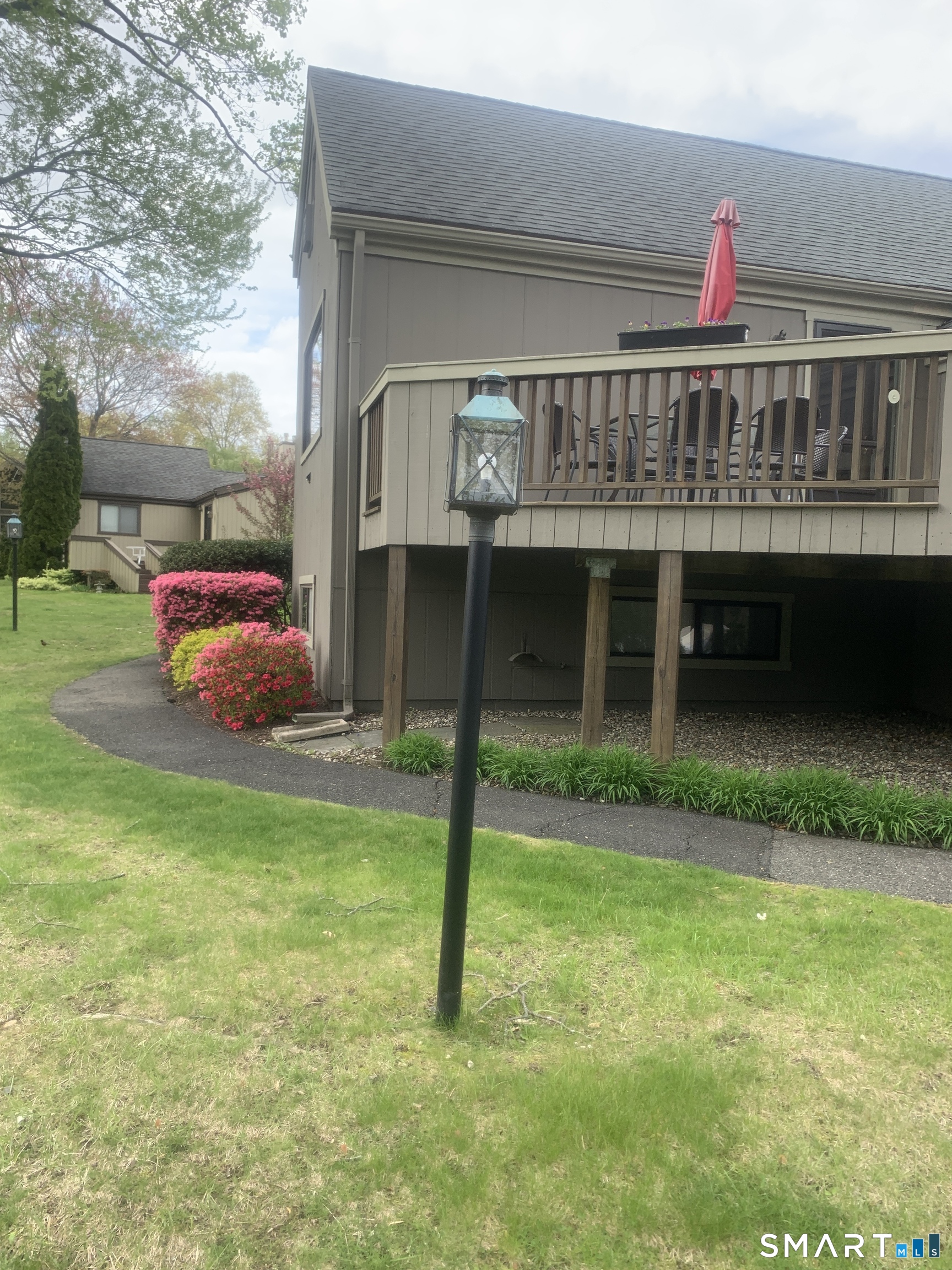 252 Agawam Drive Stratford CT 06614