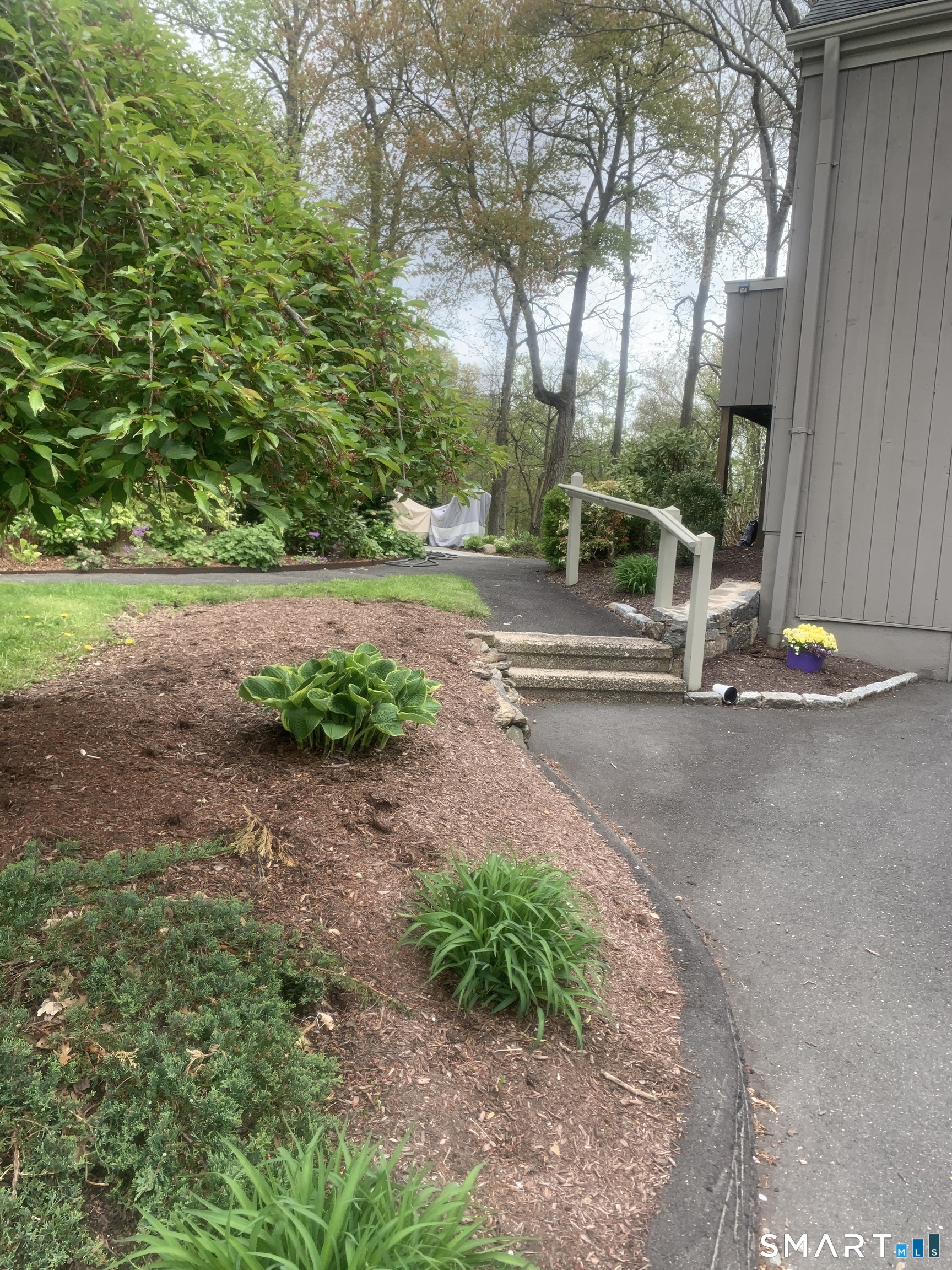 252 Agawam Drive Stratford CT 06614