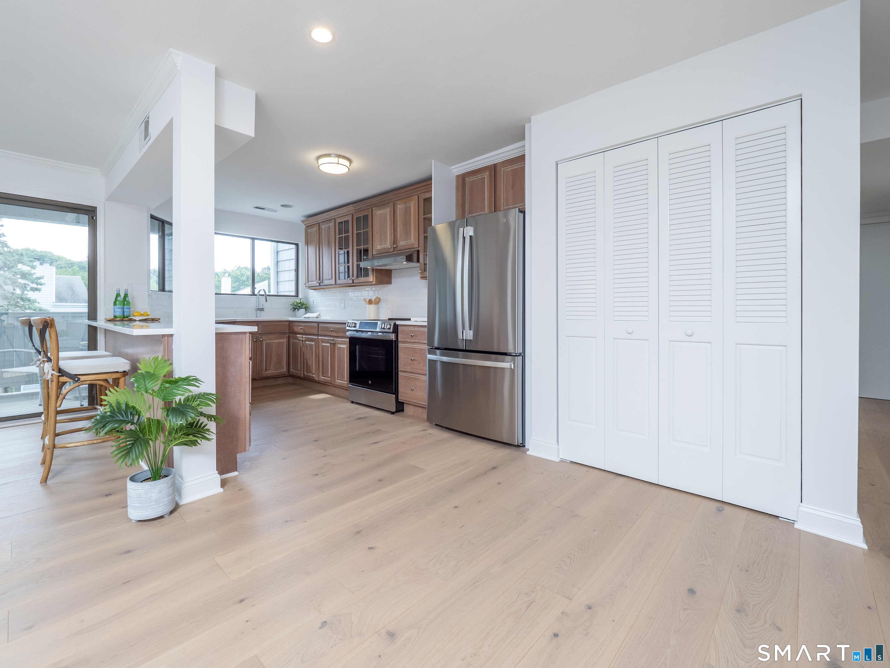 168 Rowayton Woods Drive Norwalk CT 06854
