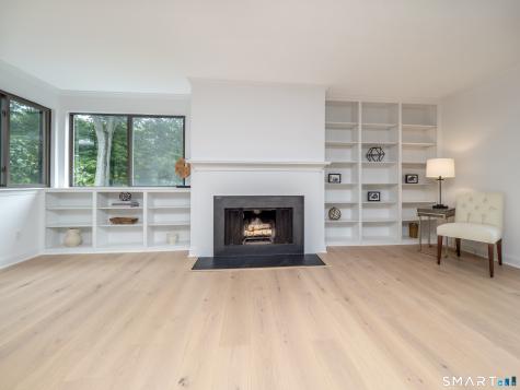 168 Rowayton Woods Drive Norwalk CT 06854