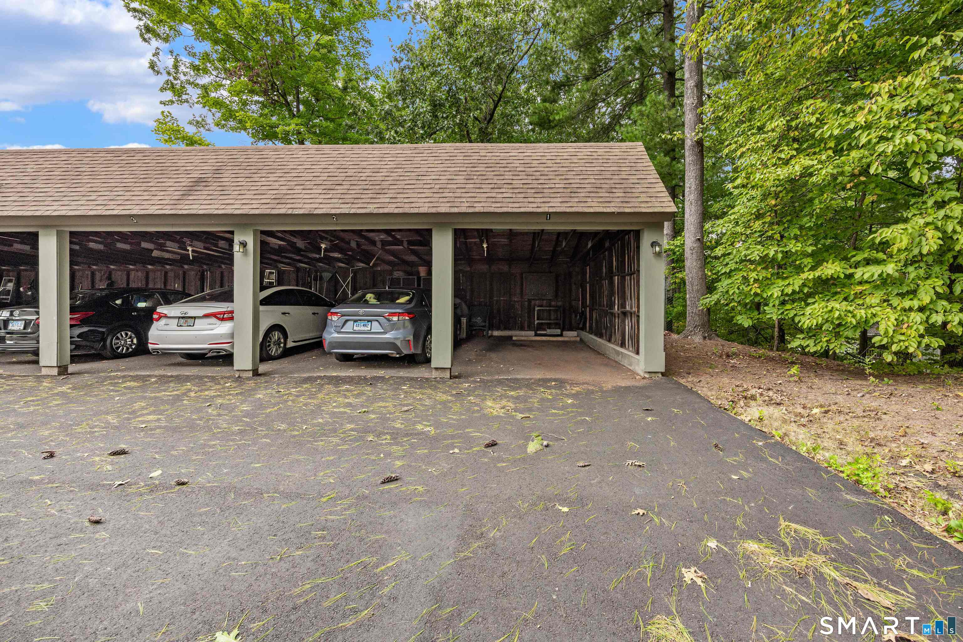 1 Hickory Hill Southington CT 06489