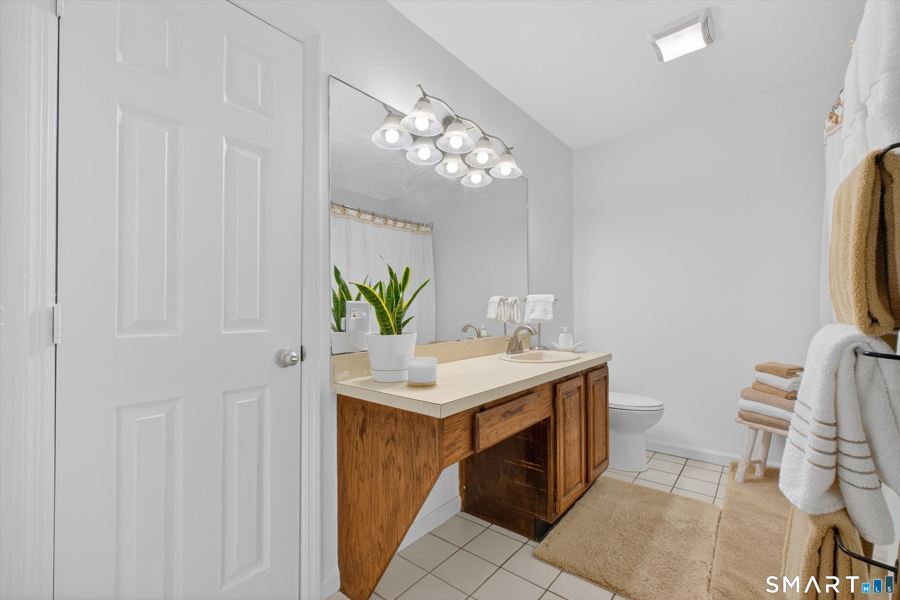 15-17 Boughton Street Danbury CT 06810