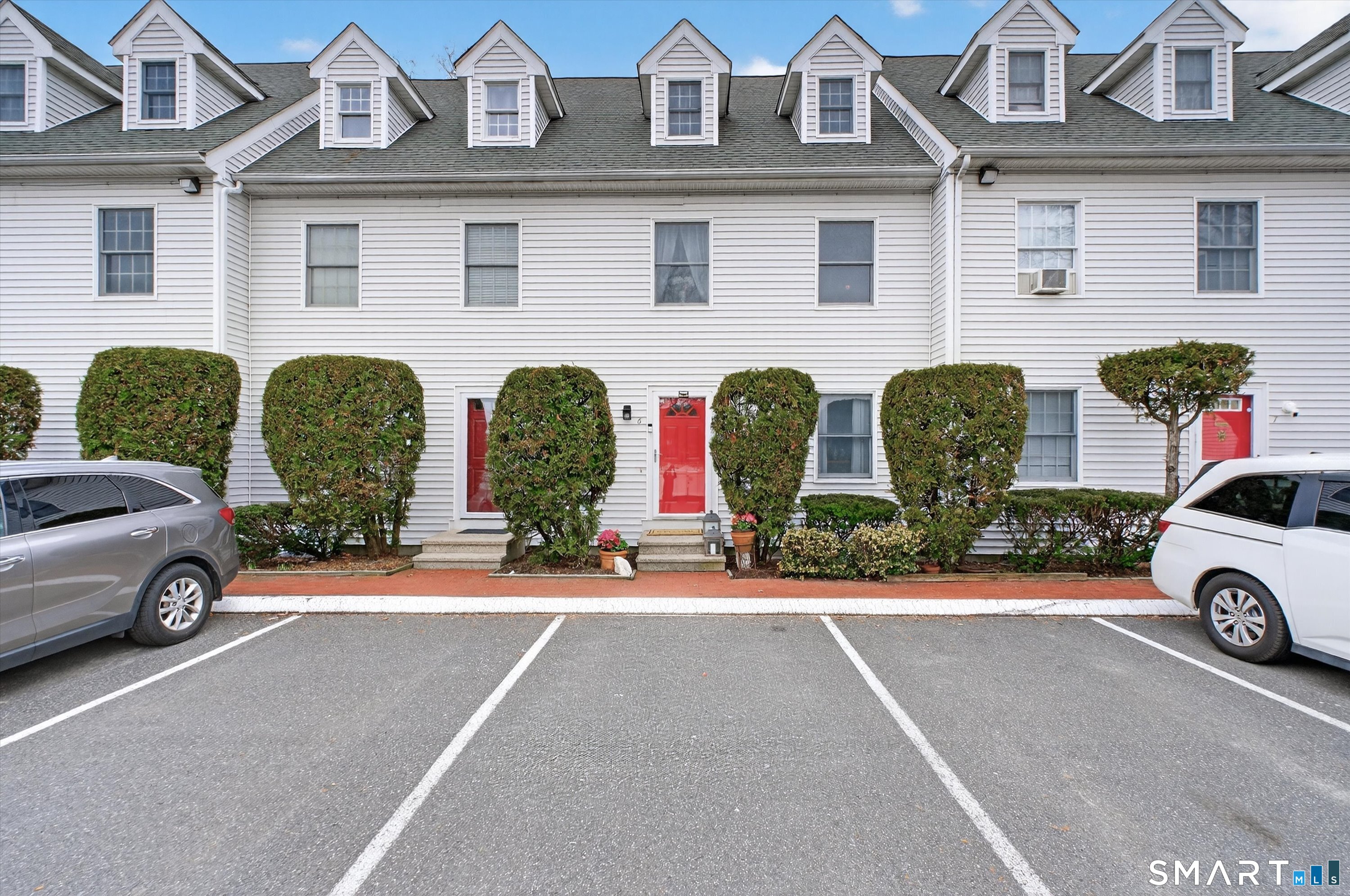 15-17 Boughton Street Danbury CT 06810