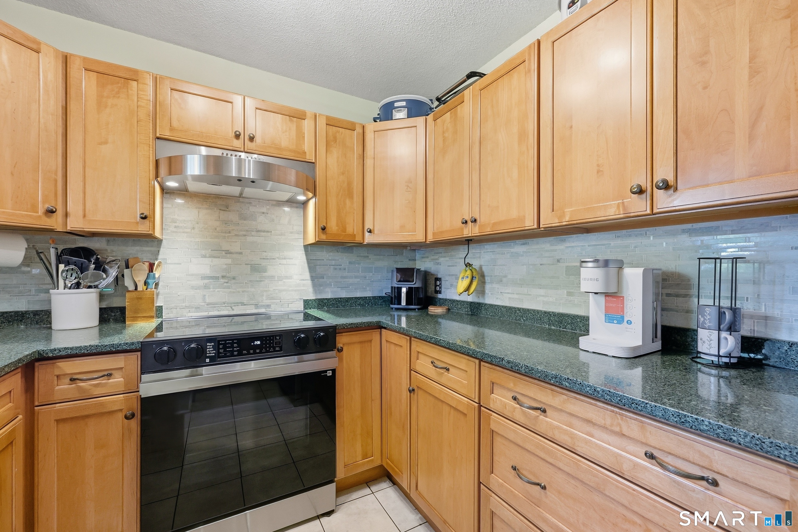 75 Rosemary Lane Newington CT 06111