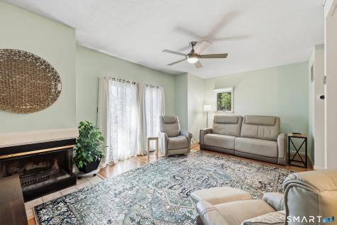 75 Rosemary Lane Newington CT 06111