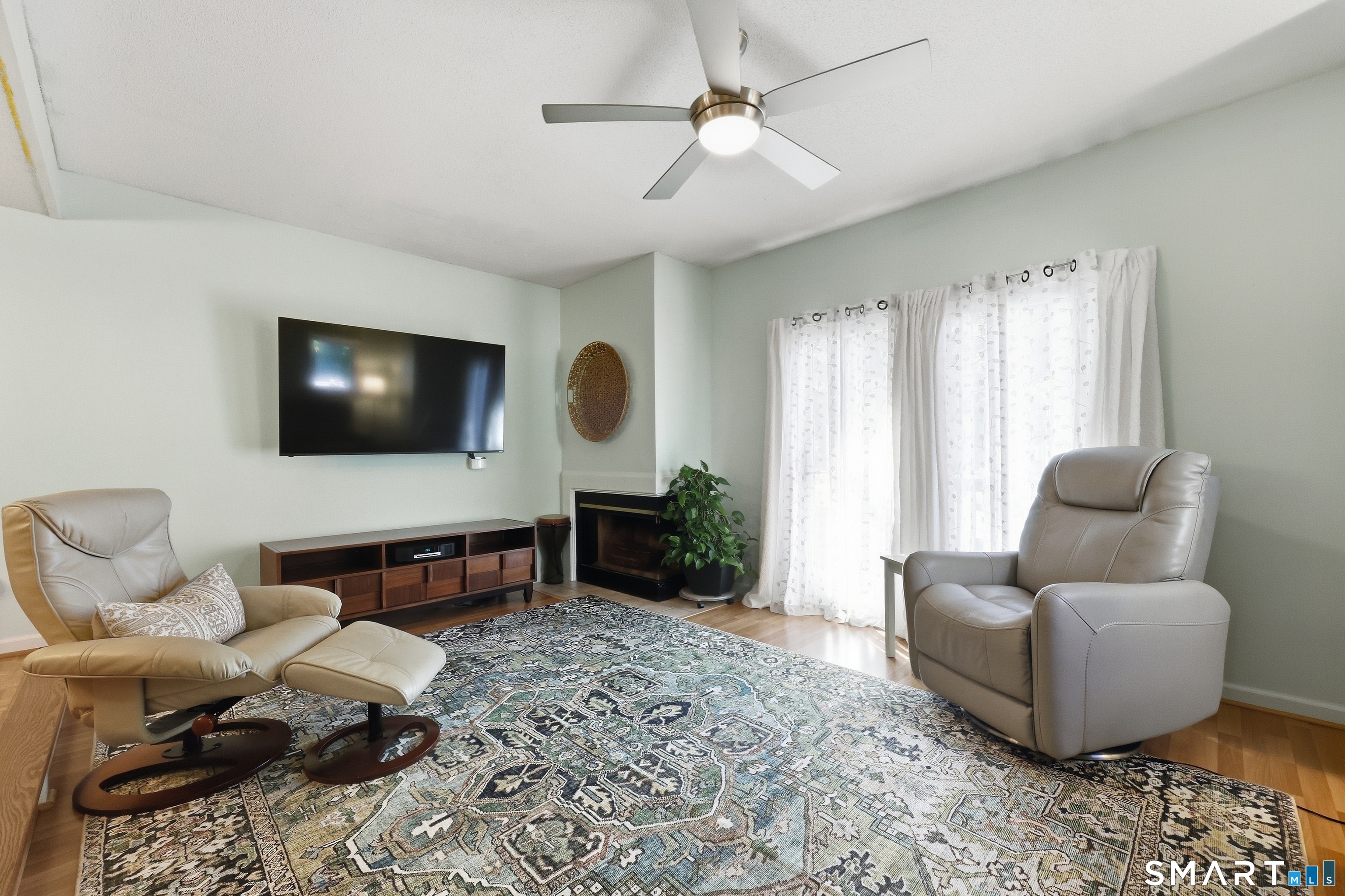 75 Rosemary Lane Newington CT 06111