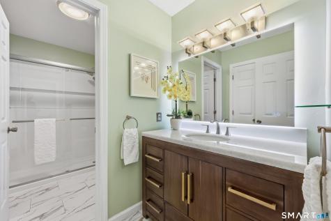 75 Rosemary Lane Newington CT 06111