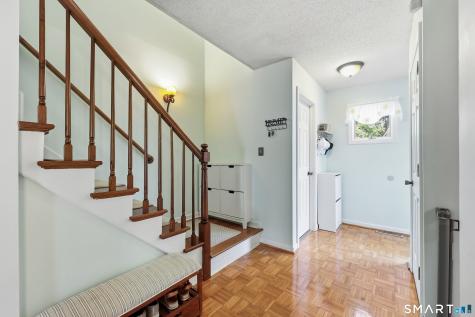75 Rosemary Lane Newington CT 06111