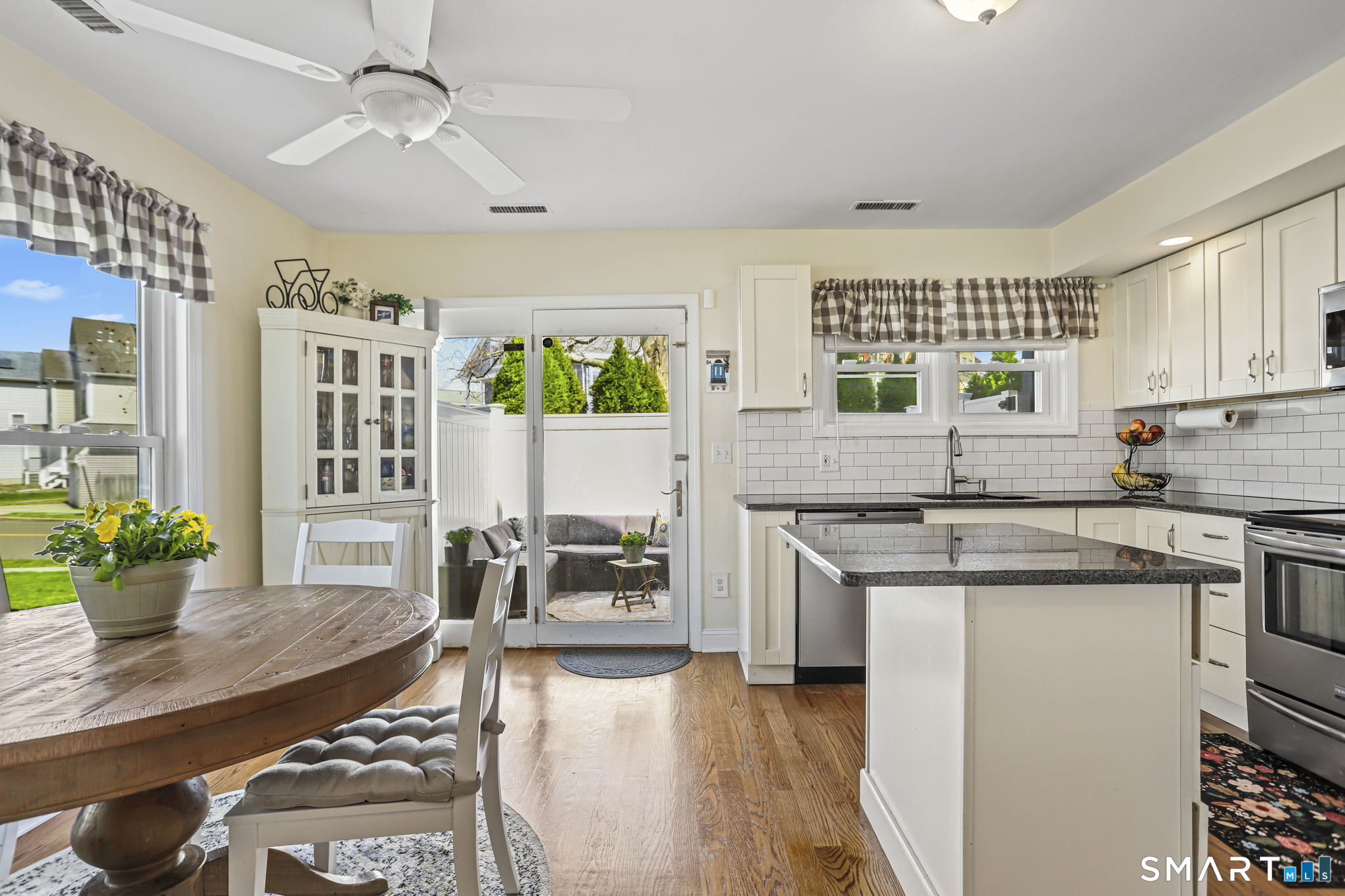 4 Seabreeze Avenue Milford CT 06460