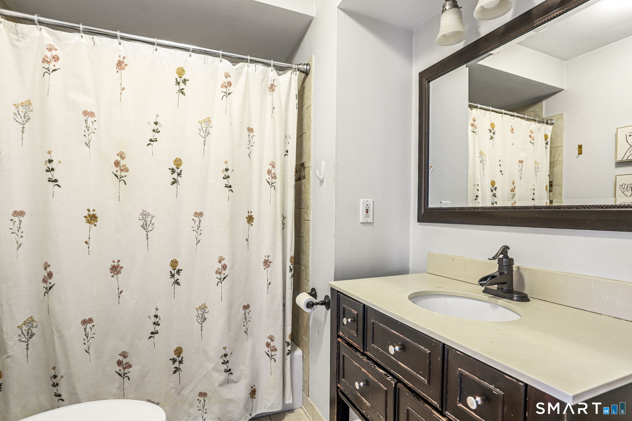 4 Seabreeze Avenue Milford CT 06460