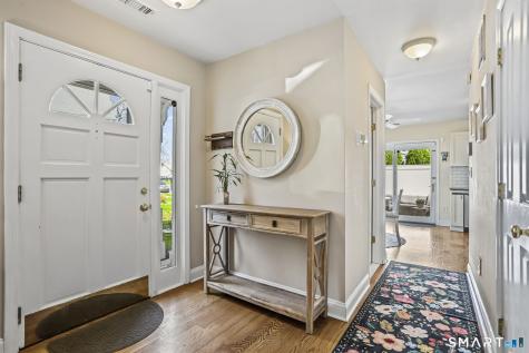 4 Seabreeze Avenue Milford CT 06460