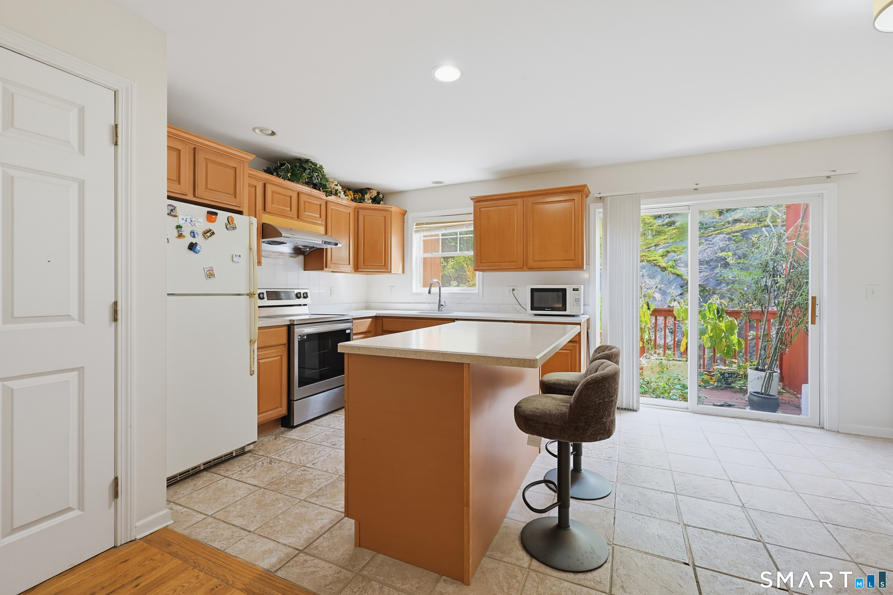 178 Summit Street Norwich CT 06360