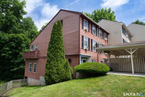 98 Rising Trail Drive Middletown CT 06457