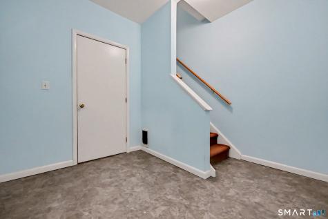 2539 Bedford Street Stamford CT 06905