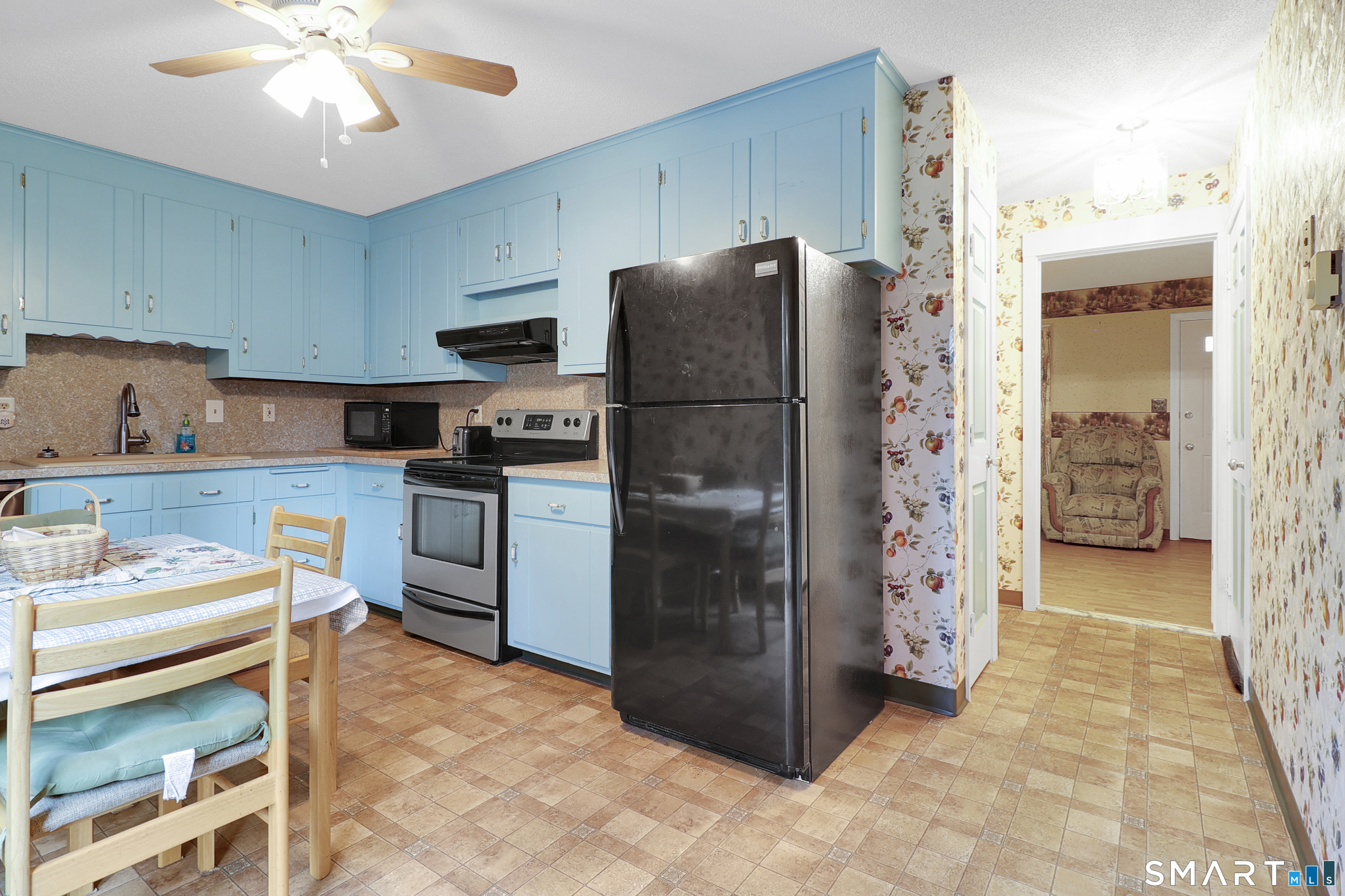 64 Hawthorne Street Bristol CT 06010