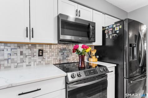 105 Mattabasset Drive Meriden CT 06450