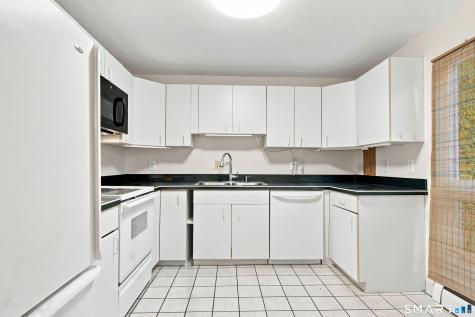 254 Centerbrook Road Hamden CT 06518