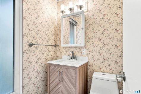 254 Centerbrook Road Hamden CT 06518