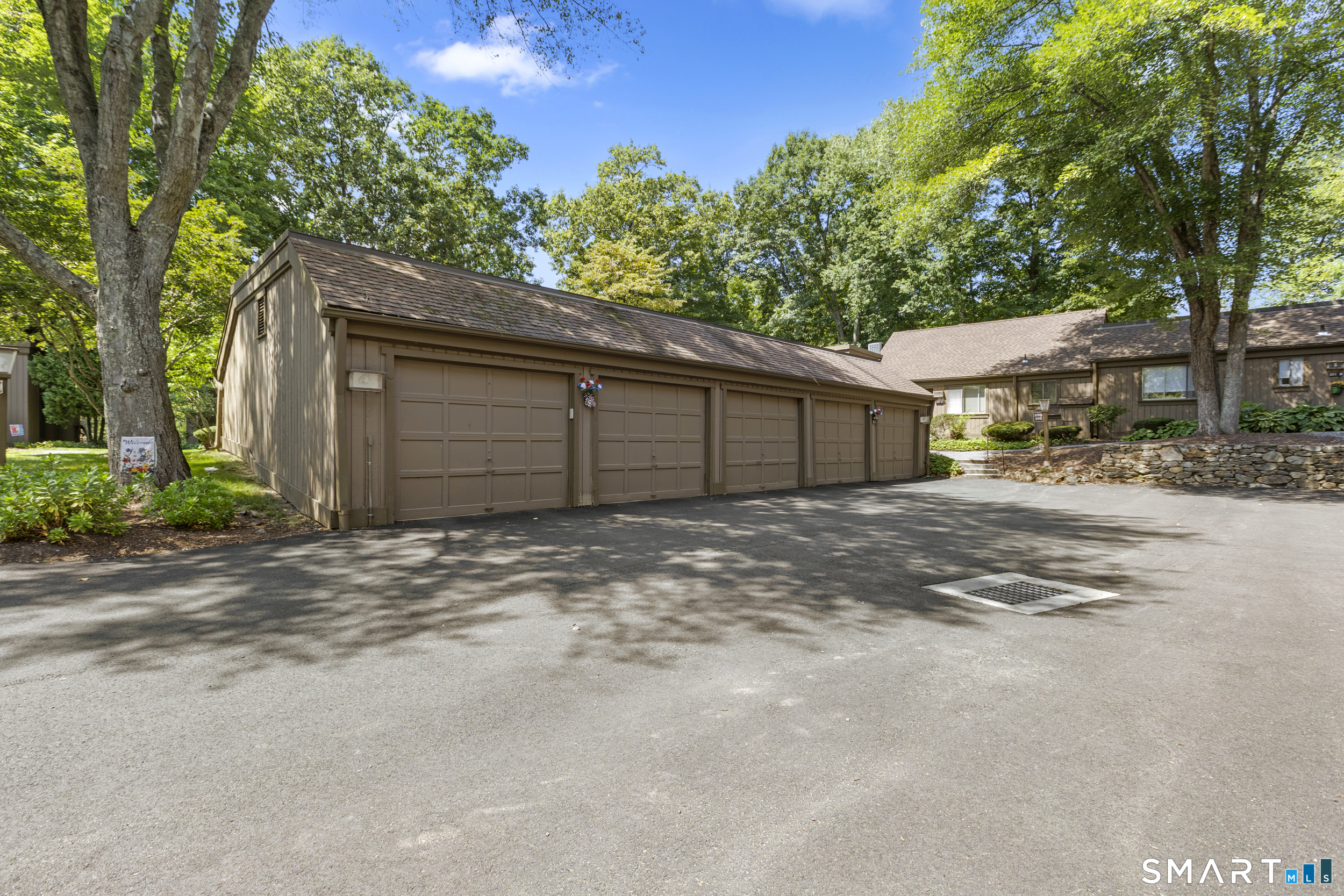 590 Heritage Village Southbury CT 06488