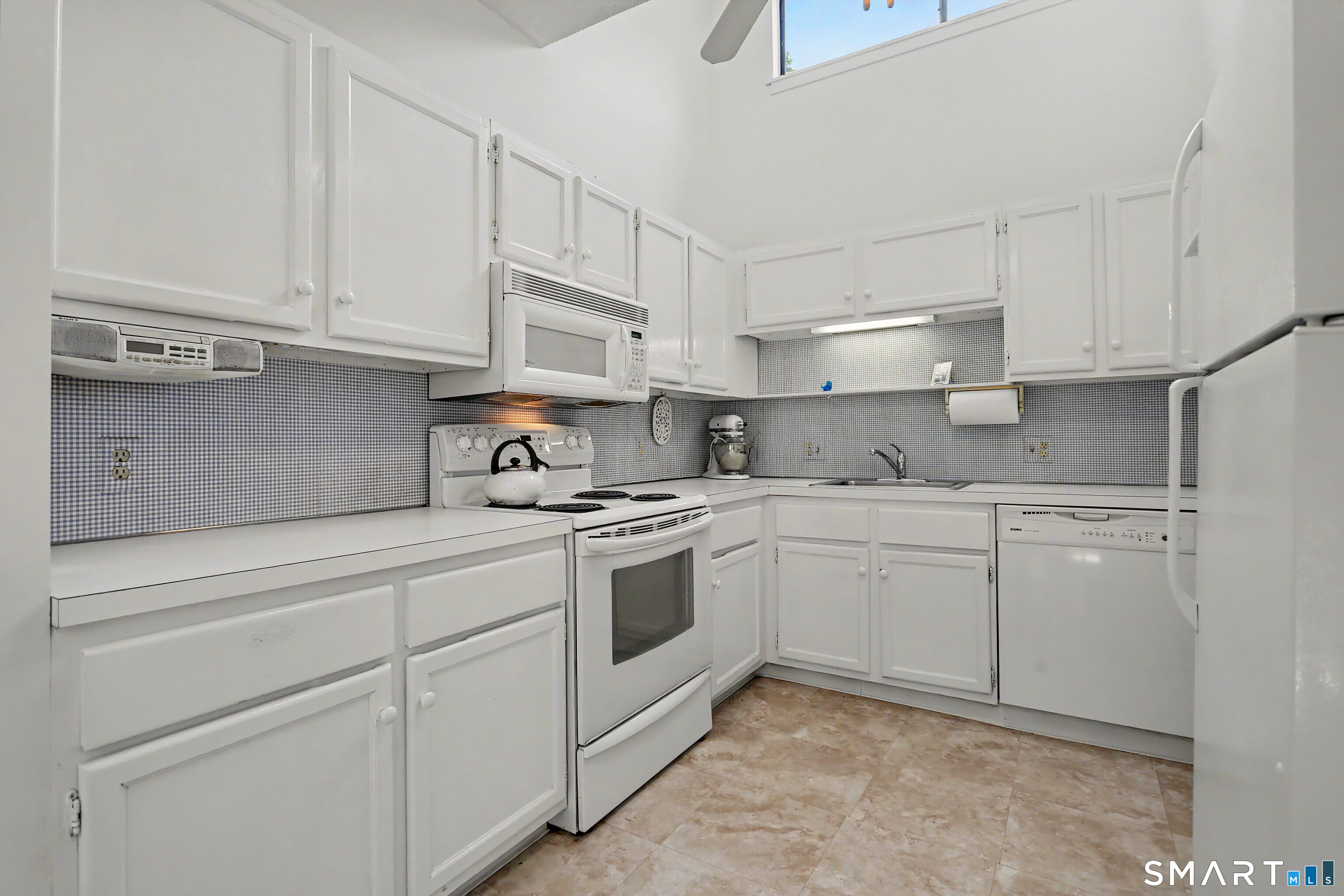 1003 Heritage Village Southbury CT 06488