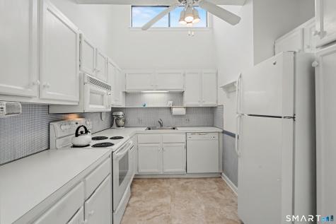 1003 Heritage Village Southbury CT 06488