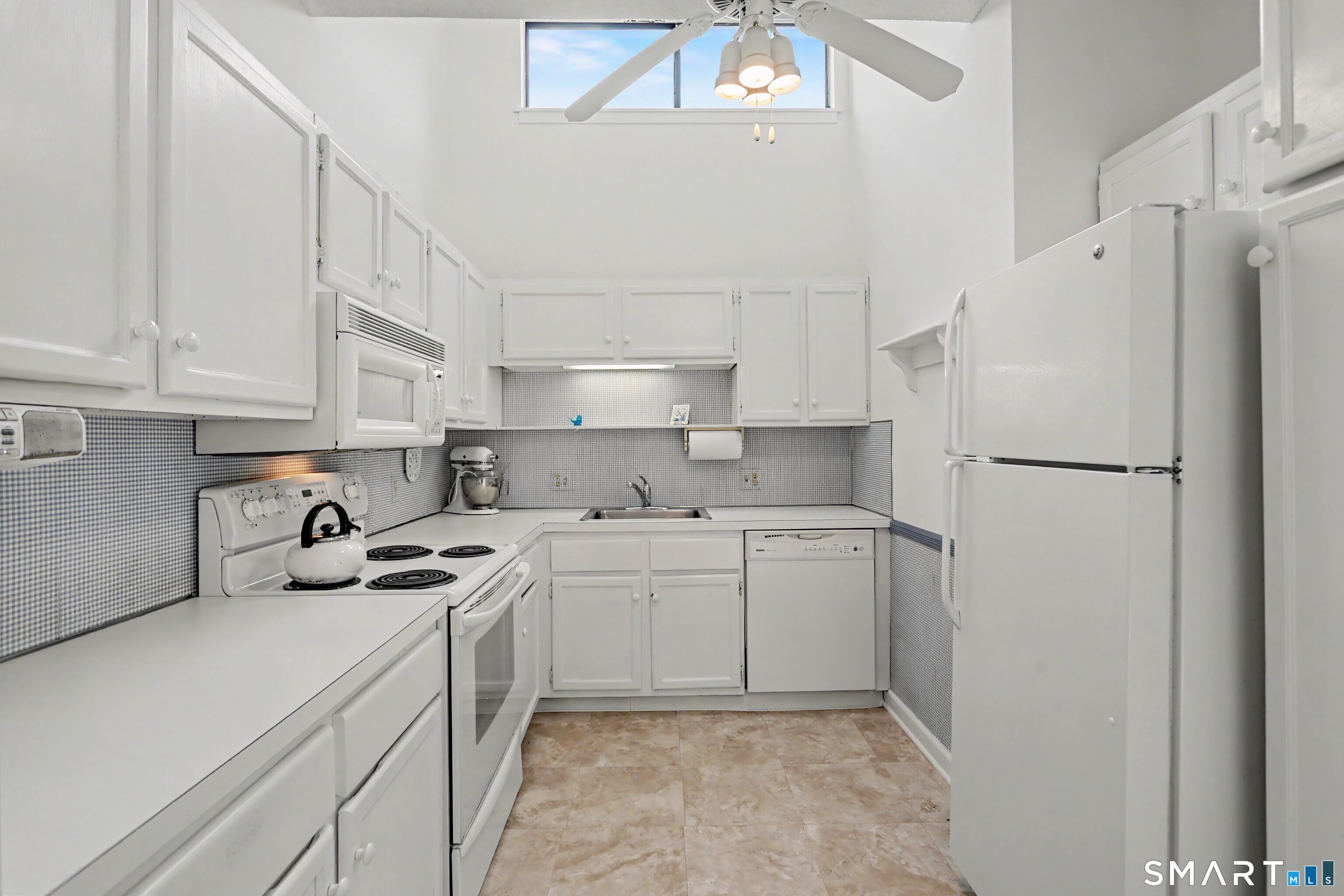 1003 Heritage Village Southbury CT 06488