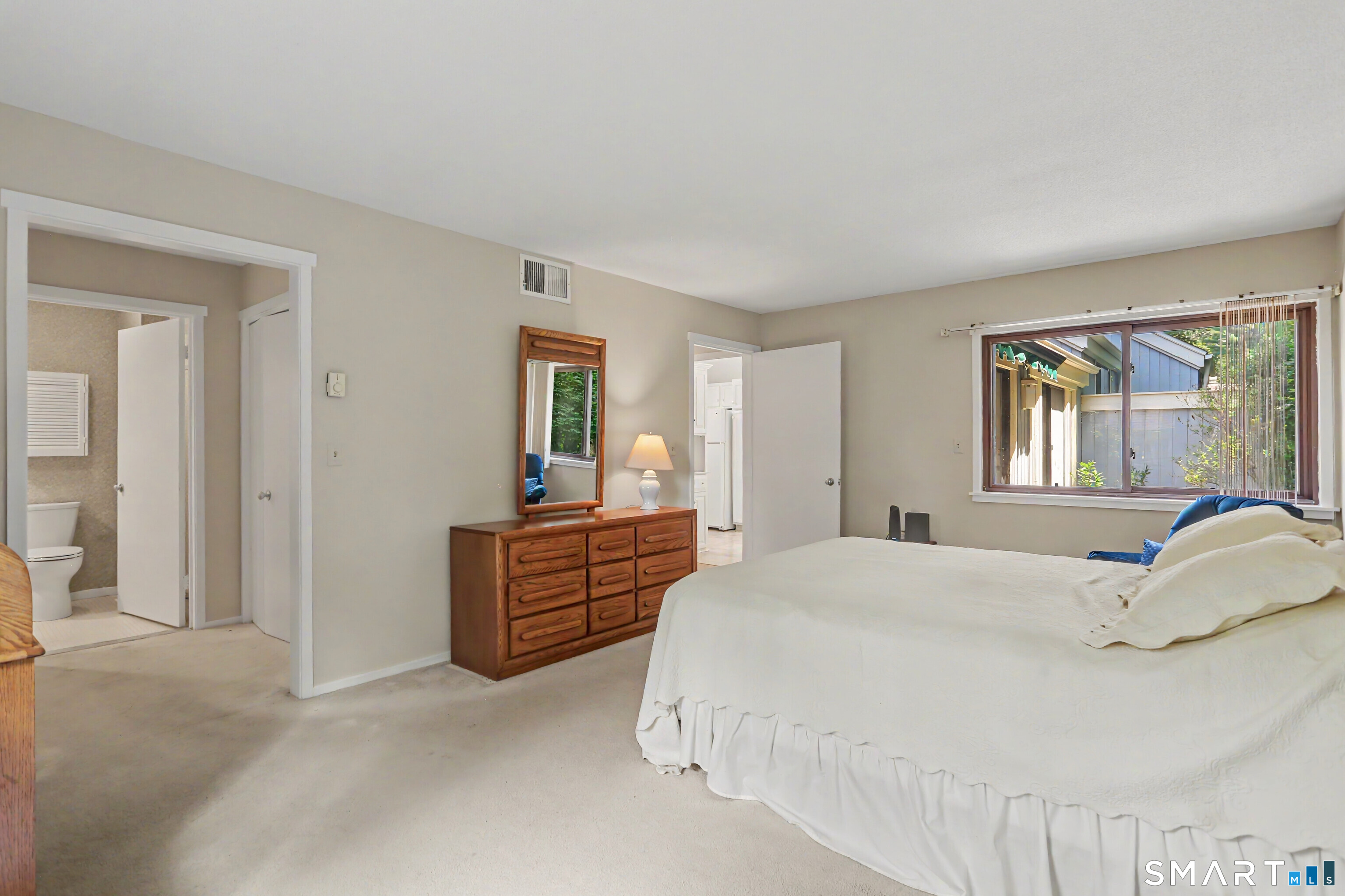 1003 Heritage Village Southbury CT 06488