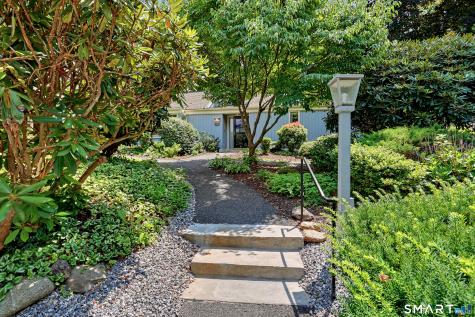 1003 Heritage Village Southbury CT 06488