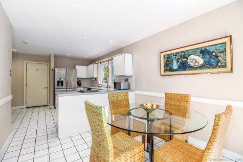 230 New Canaan Avenue Norwalk CT 06850