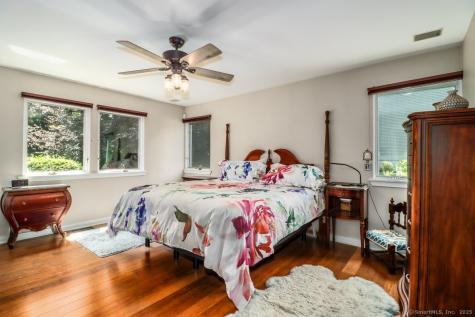 230 New Canaan Avenue Norwalk CT 06850