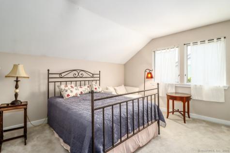 230 New Canaan Avenue Norwalk CT 06850