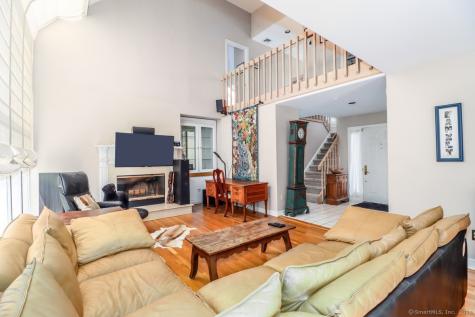 230 New Canaan Avenue Norwalk CT 06850