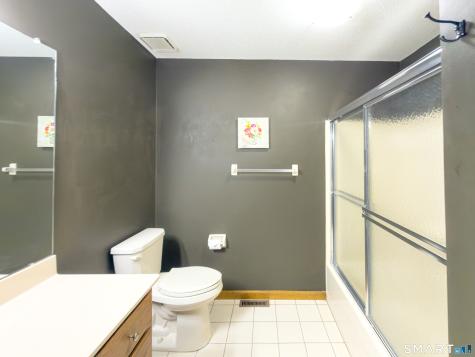 804 Sand Stone Drive South Windsor CT 06074