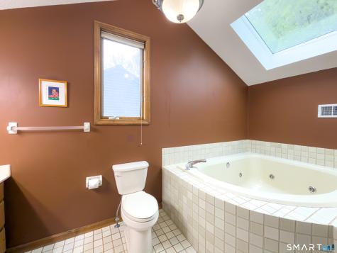 804 Sand Stone Drive South Windsor CT 06074