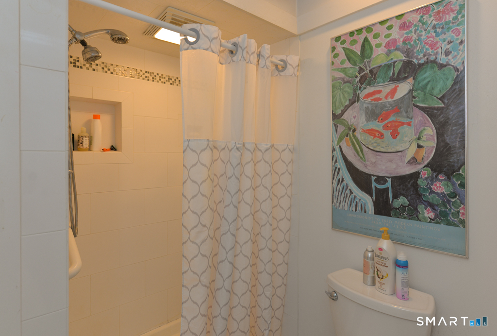 53 Heritage Village Southbury CT 06488