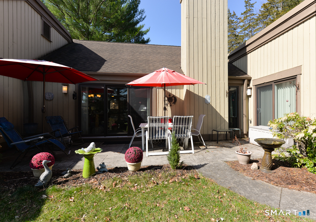 53 Heritage Village Southbury CT 06488